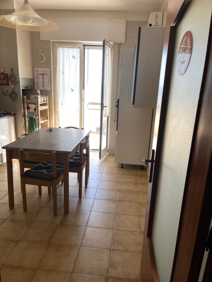דירות ג'ובינאצו La Finestra Sul Mare מראה חיצוני תמונה
